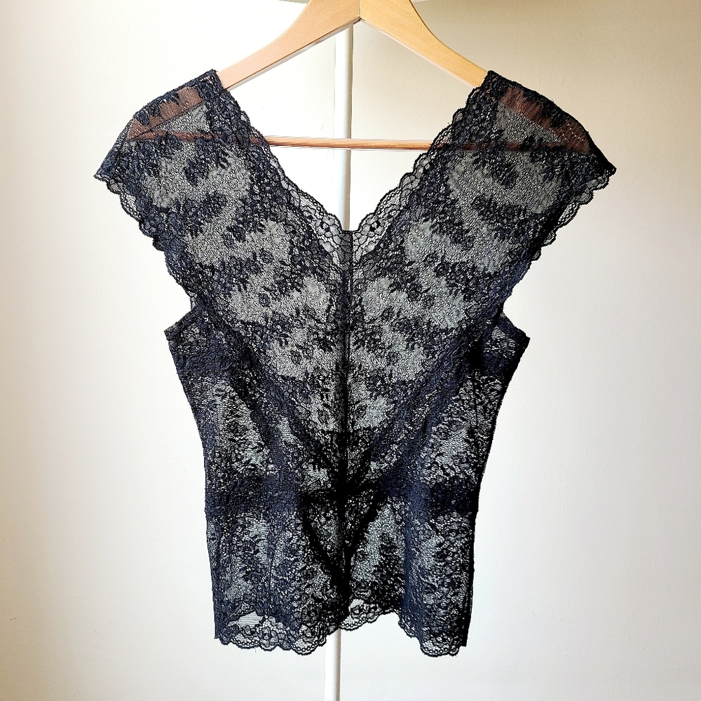H&M Black Lace Top for Night Outs - size Small